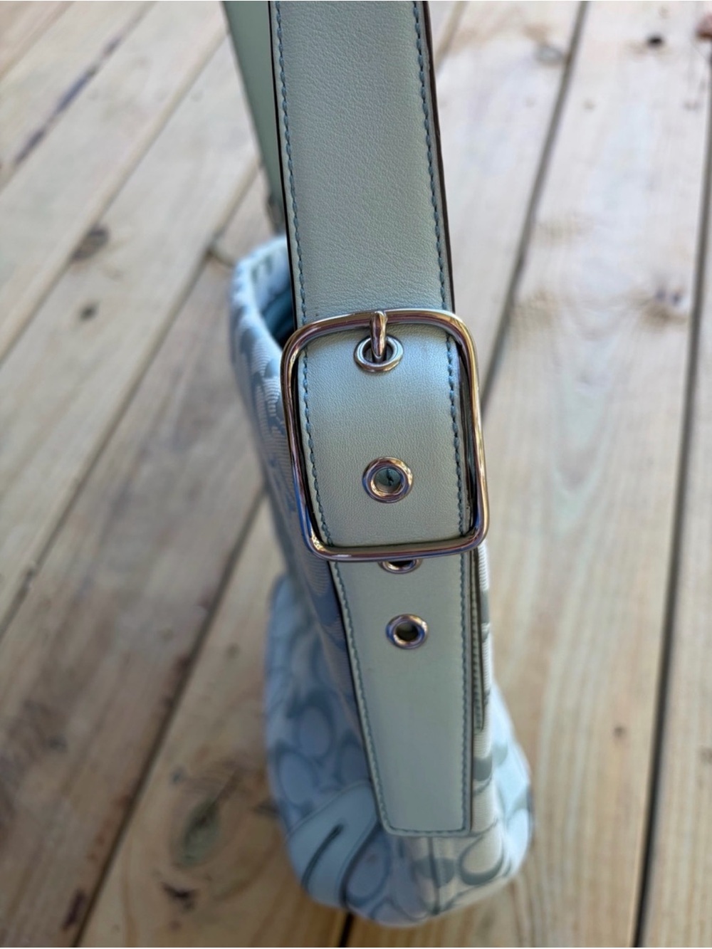 Coach vintage Y2K Light Blue Shoulder Bag - Picture 12 of 15
